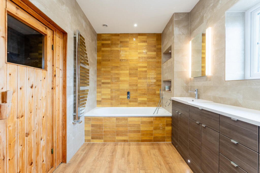 Additional image 31 of The Strand, Brighton, BN2