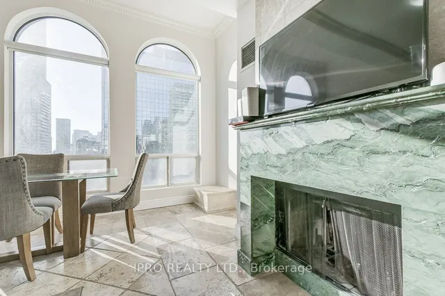 Additional image 19 of 25 Grenville St Unit Ph2