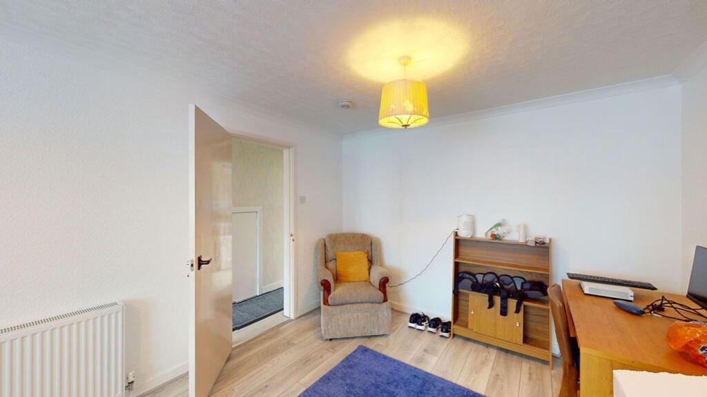 6 Goss Croft, B29 6NN