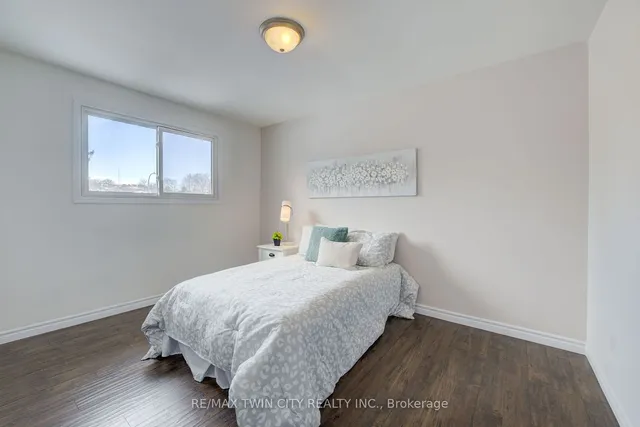 Additional image 17 of 8 Inadale Crt