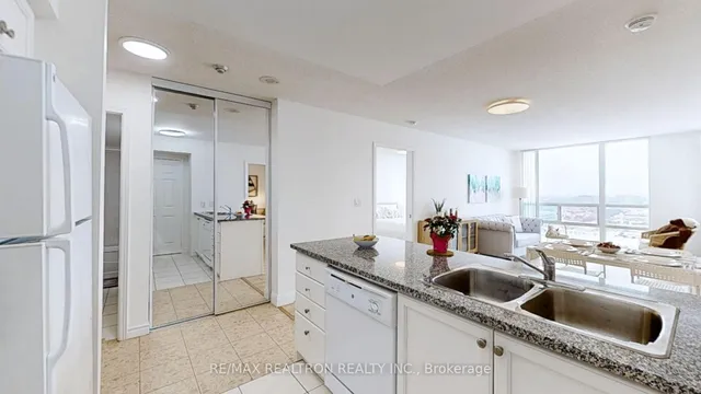 Additional image 19 of 68 Grangeway Ave Unit 2208