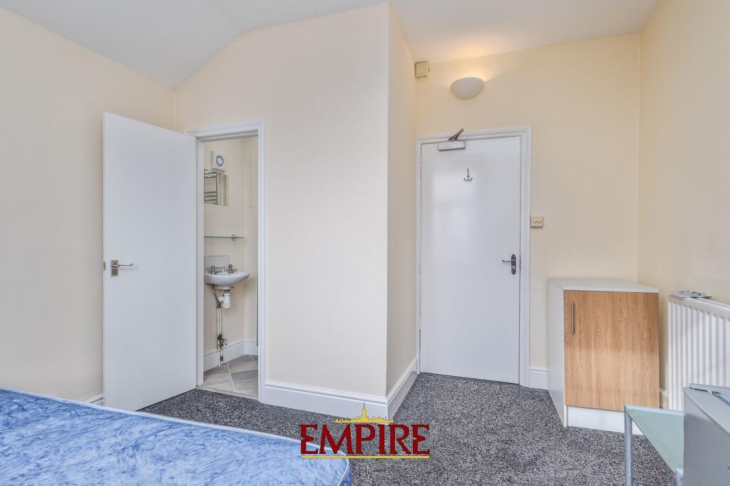 Additional image 4 of Oval Road, Birmingham, B24