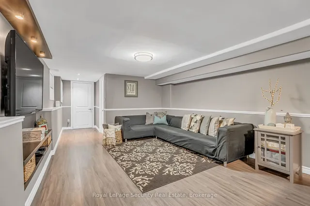 Additional image 18 of 274 Nairn Ave