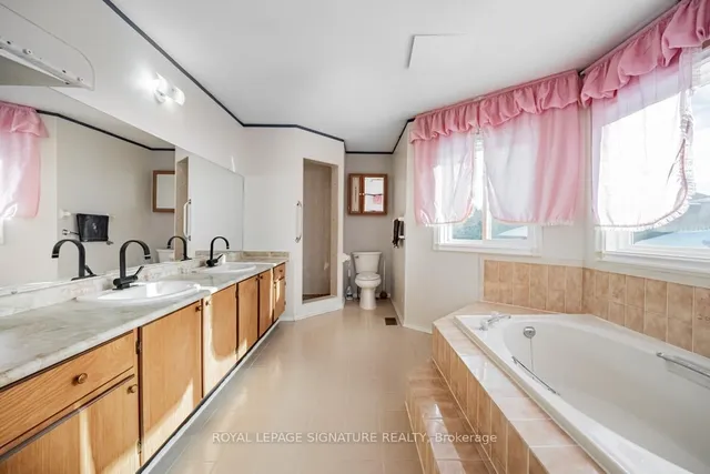 Additional image 11 of 7 Casper Cres