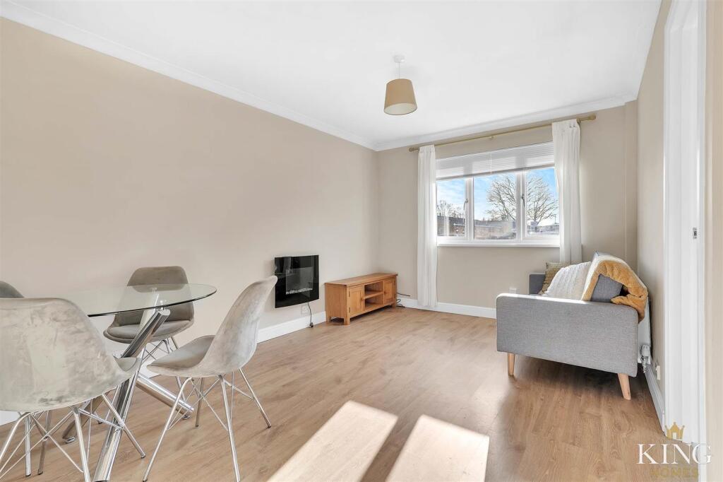 Additional image 11 of Lea Close, Alcester