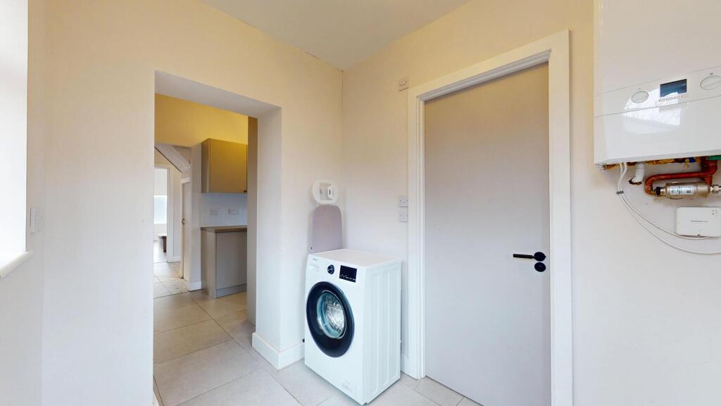 Additional image 11 of Newport Road, Pen-y-lan, Cardiff, CF24