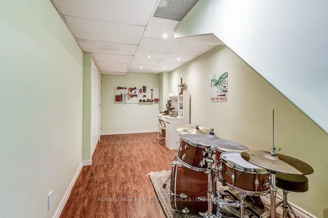 Additional image 34 of 8 Ramage Lane