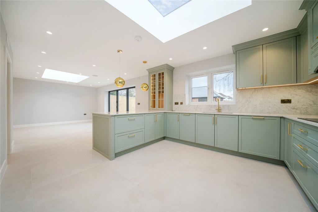 Additional image 25 of Downs Avenue, Chislehurst
