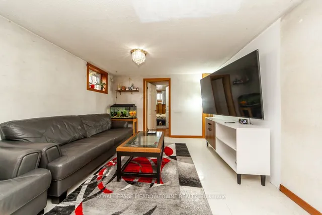 Additional image 31 of 47 Jodphur Ave