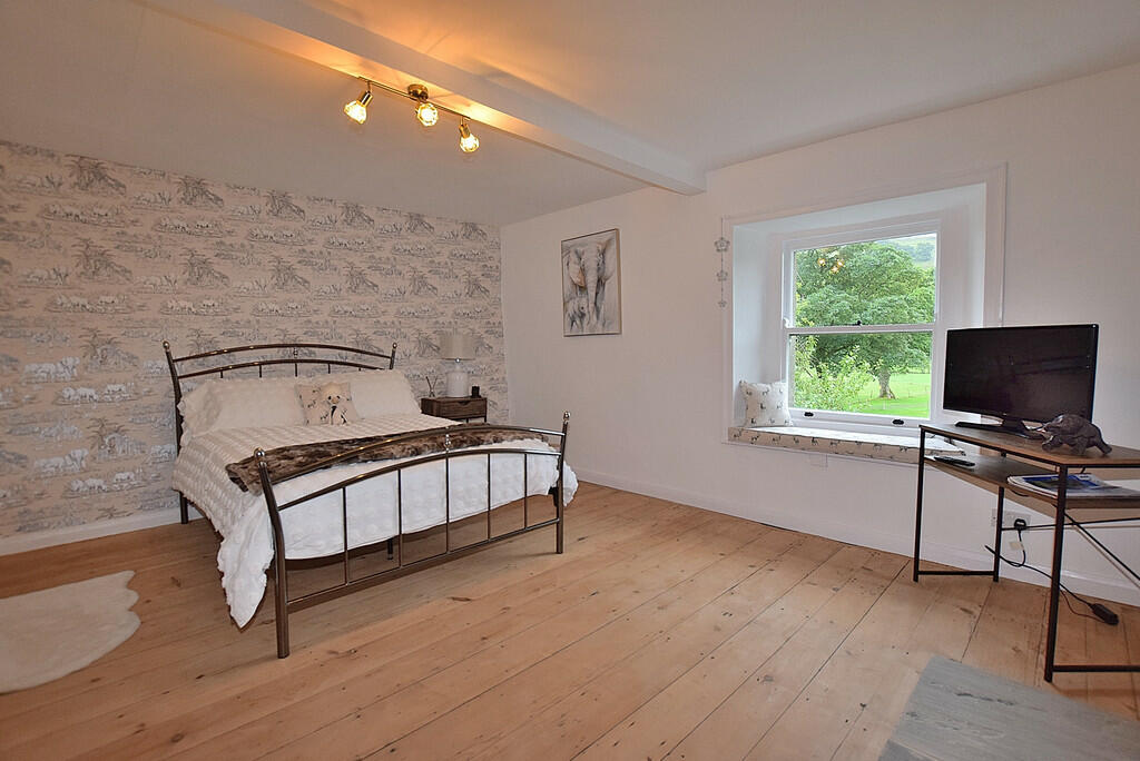 Additional image 13 of Low Row