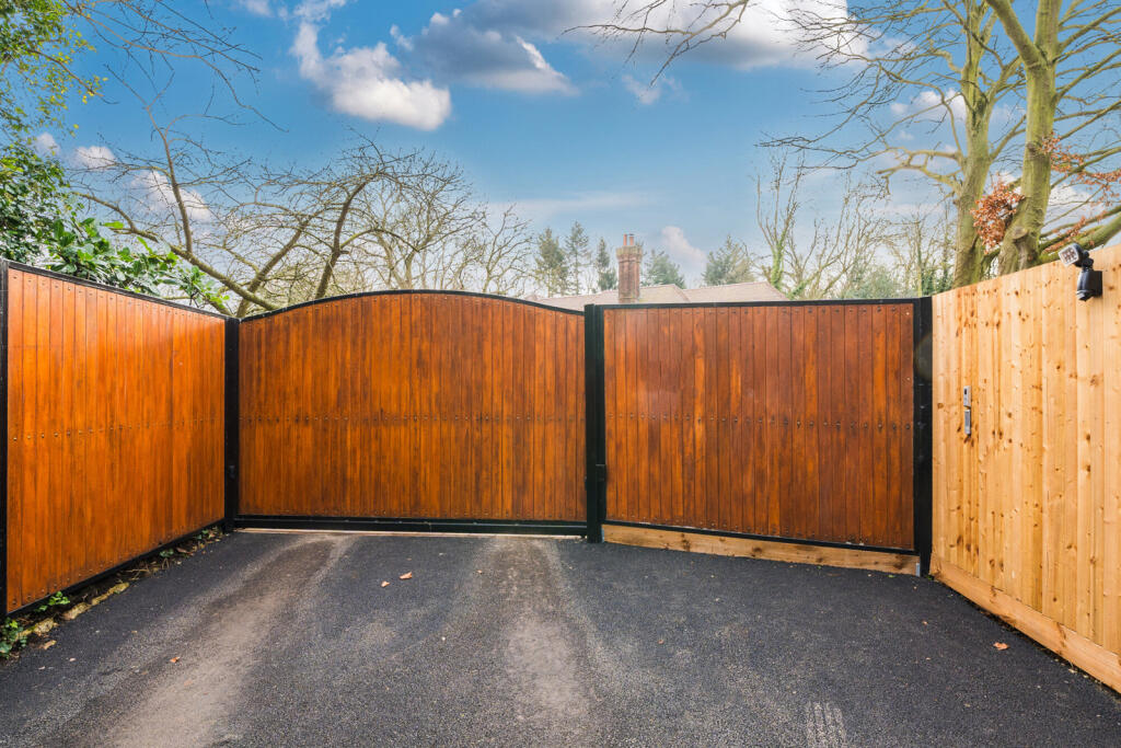 Additional image 34 of Nash Lane, Keston