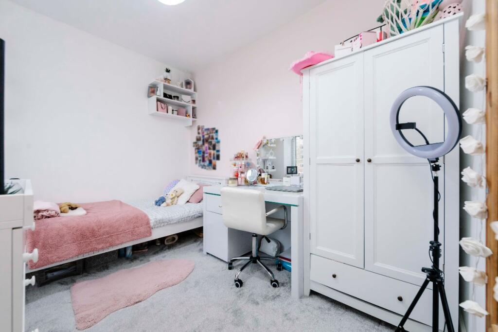 Additional image 19 of Brynheulog, High Street, Trelewis, Treharris