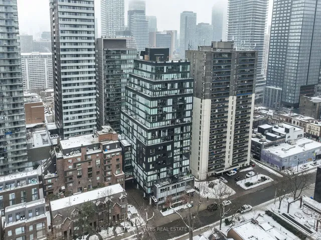 Additional image 20 of 17 Dundonald St Unit 1505