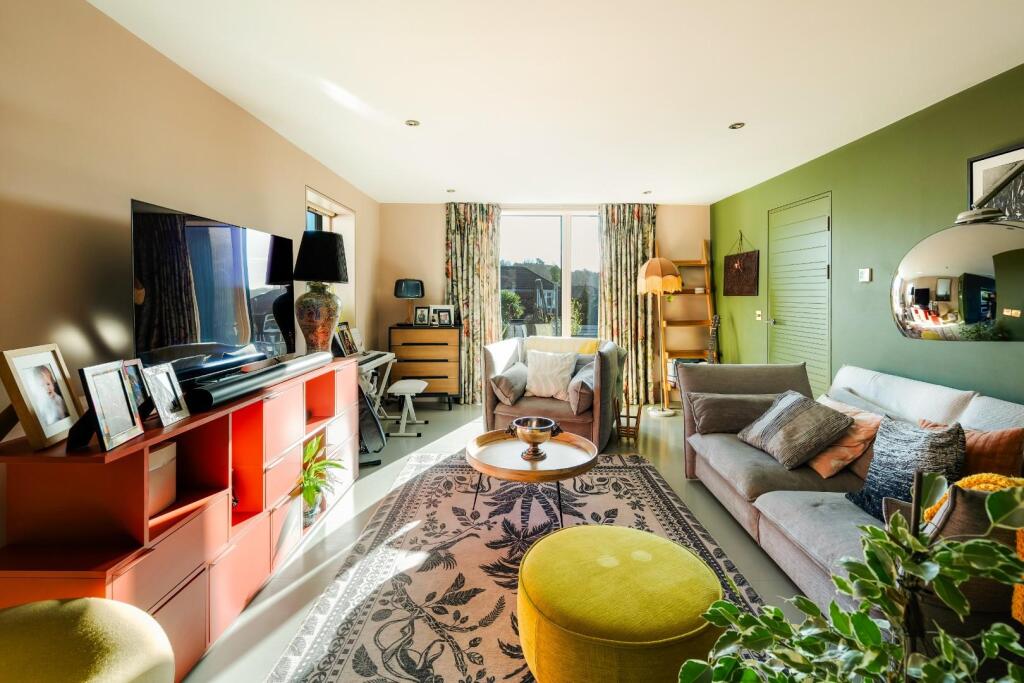 Additional image 11 of Great Brockeridge, Bristol