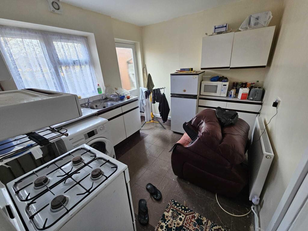 Additional image 4 of Penshaw Grove, Moseley