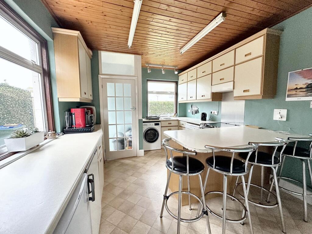 Additional image 7 of Vernon Avenue, Peacehaven, BN10 8RT