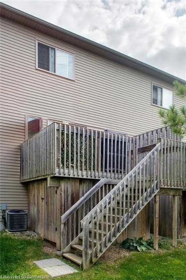Additional image 33 of 1941 Ottawa St Unit C10