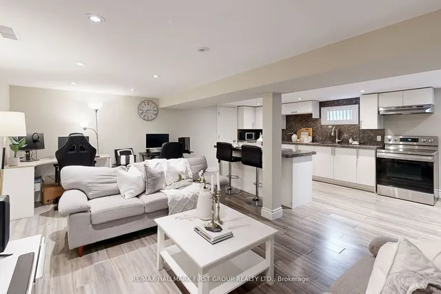 Additional image 38 of 43 Benlight Cres