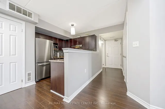 Additional image 7 of 1360 Main St Unit 304