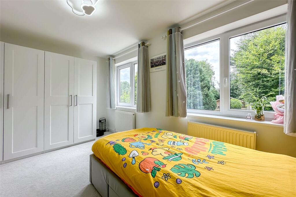 Additional image 26 of Pondfield Crescent, St. Albans, Hertfordshire, AL4