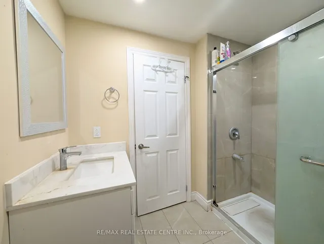 Additional image 24 of 434 Woodbine Ave