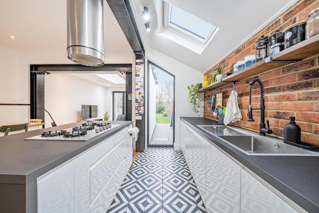 Additional image 5 of Kendall Road, Beckenham