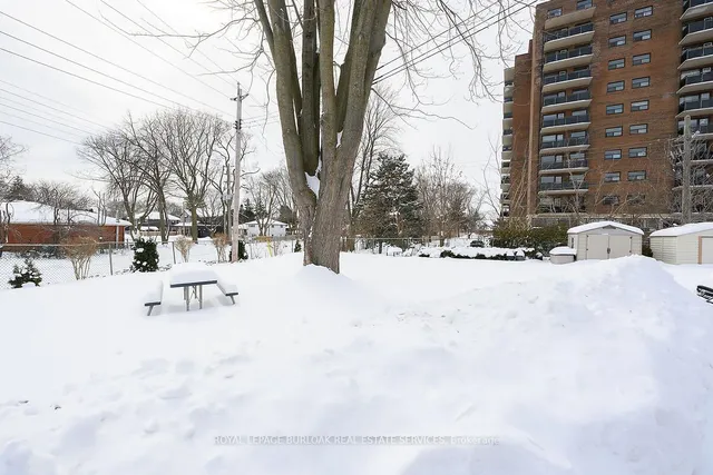 Additional image 31 of 2422 New St Unit 9