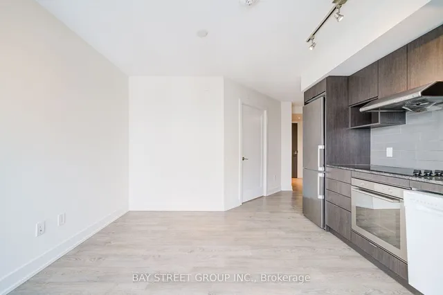 Additional image 13 of 7 Mabelle Ave Unit 2703