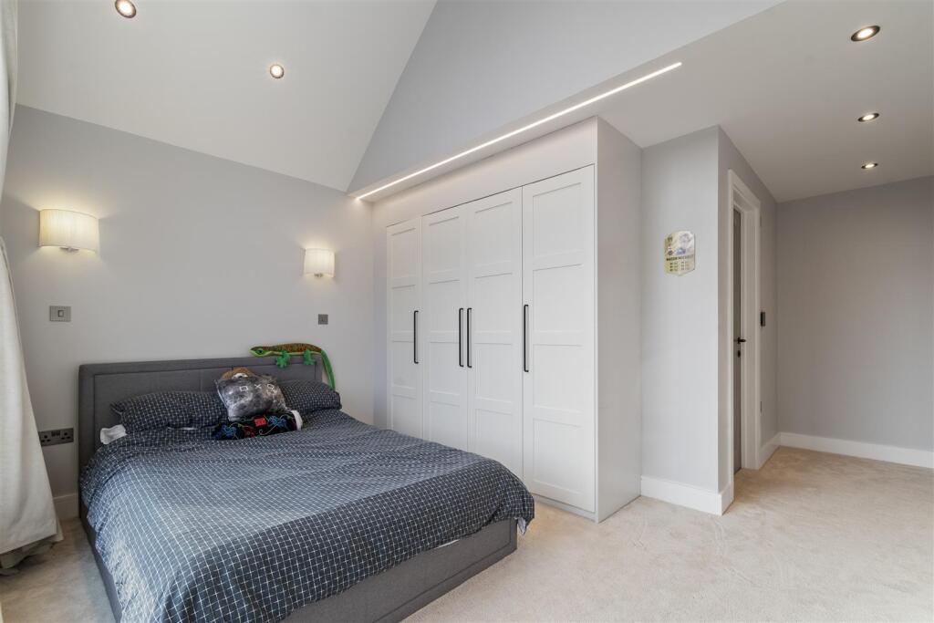 Additional image 20 of The Grove, Hampton-In-Arden, Solihull