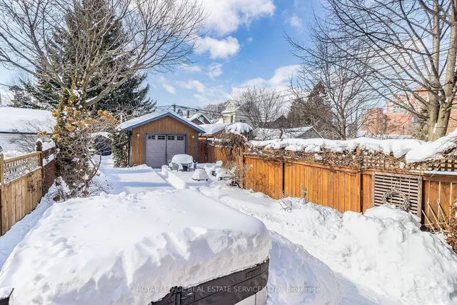 Additional image 30 of 32 Third St