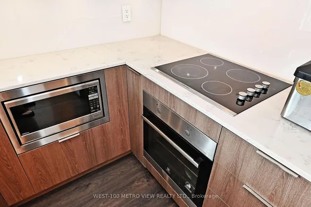 Additional image 19 of 200 Sackville St Unit 703