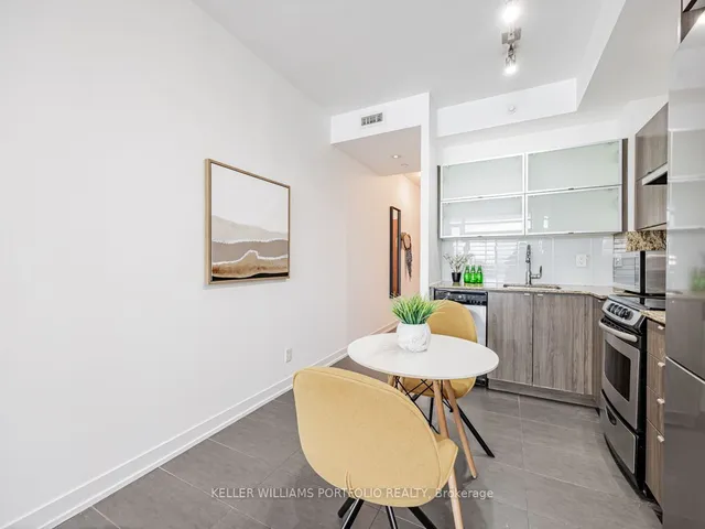 Additional image 7 of 170 Fort York Blvd Unit 2012