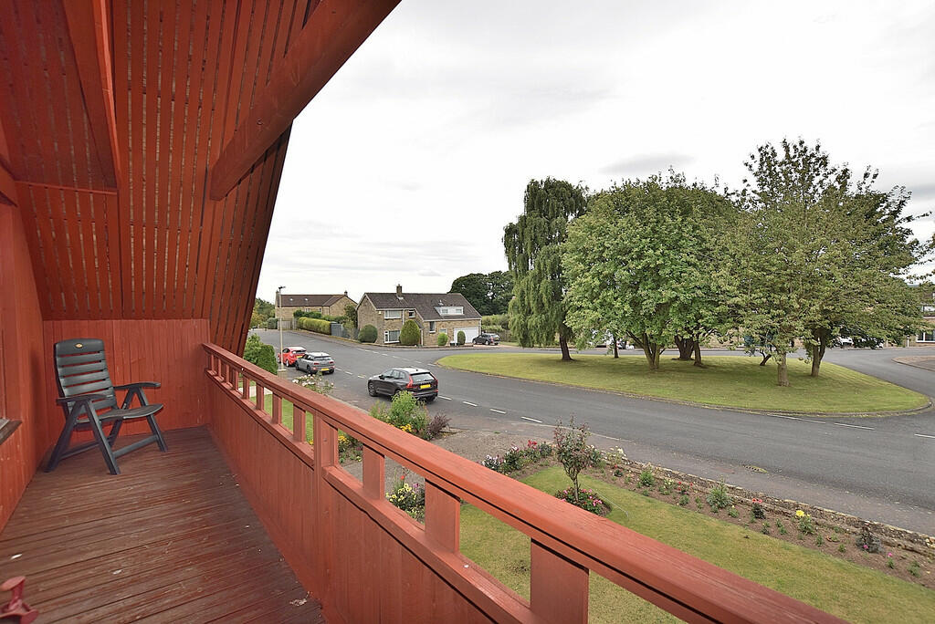 Additional image 12 of Whitefields Drive, Richmond