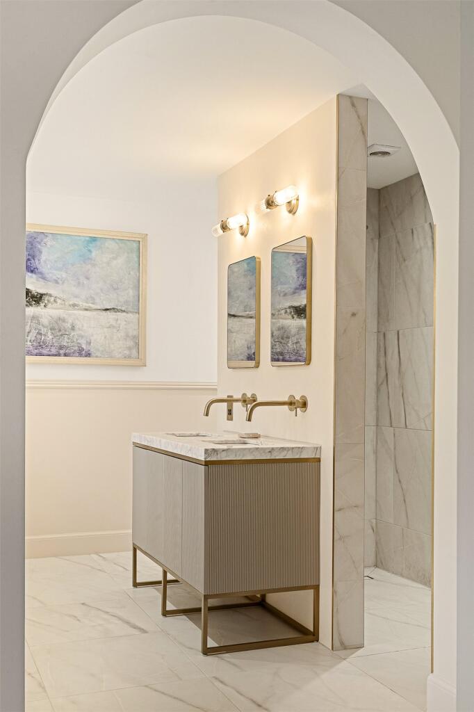 Additional image 27 of Scotts Lane, Bromley, BR2