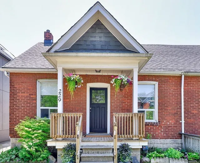 229 Gamble Ave