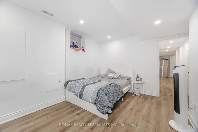 Additional image 31 of 49 Sleightholme Cres