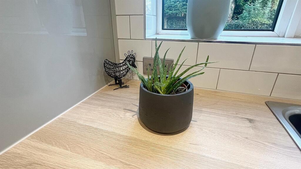 Additional image 9 of 1 Sycamore Court, 12 Bowlas Avenue, Four Oaks, Sutton Coldfield