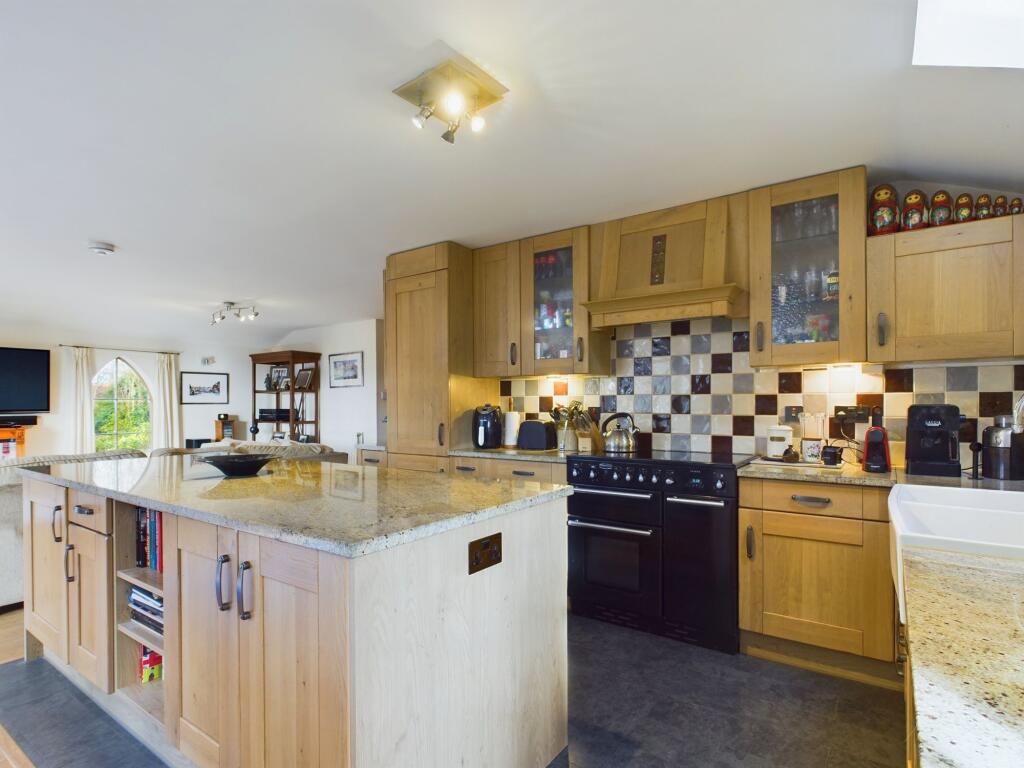 Additional image 15 of Dyce, Cothal, AB21