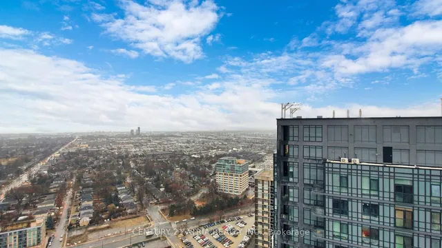 Additional image 35 of 7 Mabelle Ave Unit 3701