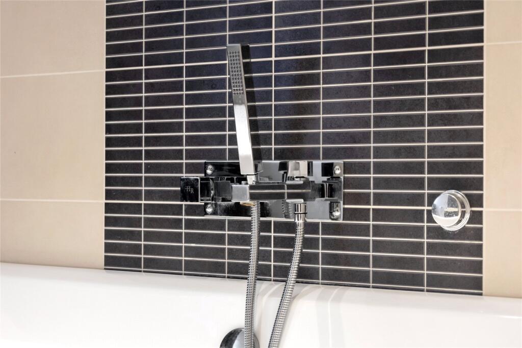 Additional image 19 of Roundstone Lane, Angmering, Littlehampton, West Sussex, BN16