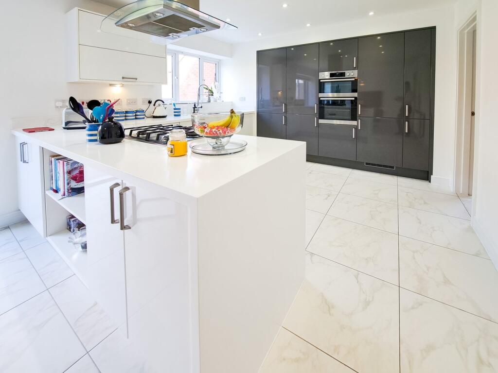 Additional image 8 of Yarrow Close, Tamworth, B79