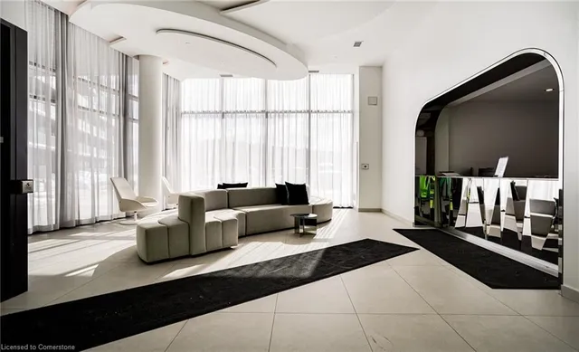 Additional image 21 of 3210 Dakota Common Unit A613