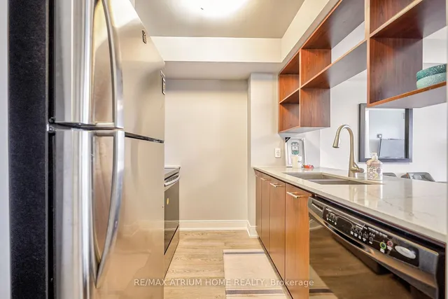 Additional image 9 of 135 Village Green Sq Unit 3422