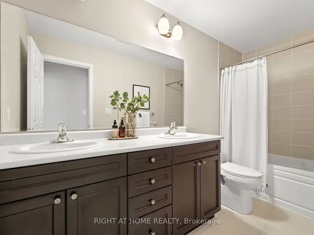 Additional image 25 of 308 Jean Landing