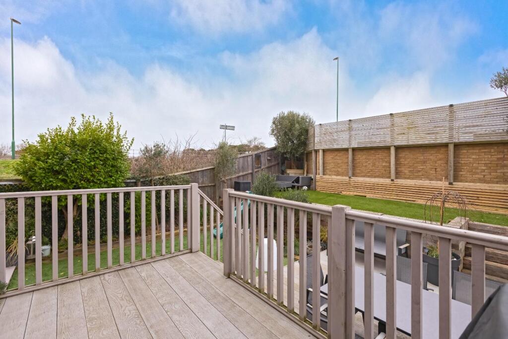 Additional image 22 of Ormonde Way, Shoreham-By-Sea