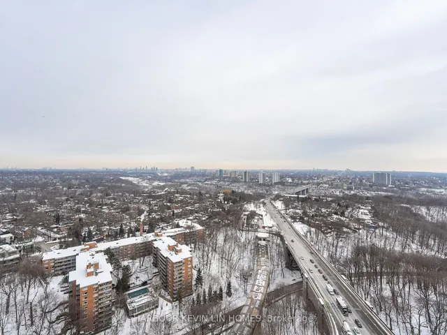 Additional image 34 of 575 Bloor St Unit 2703