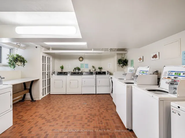 Additional image 18 of 212 St George St Unit 302