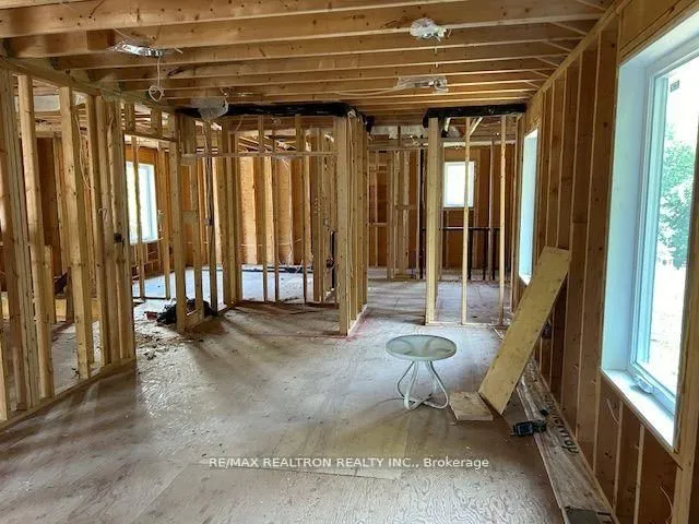 Additional image 5 of 213 Phyllis Ave