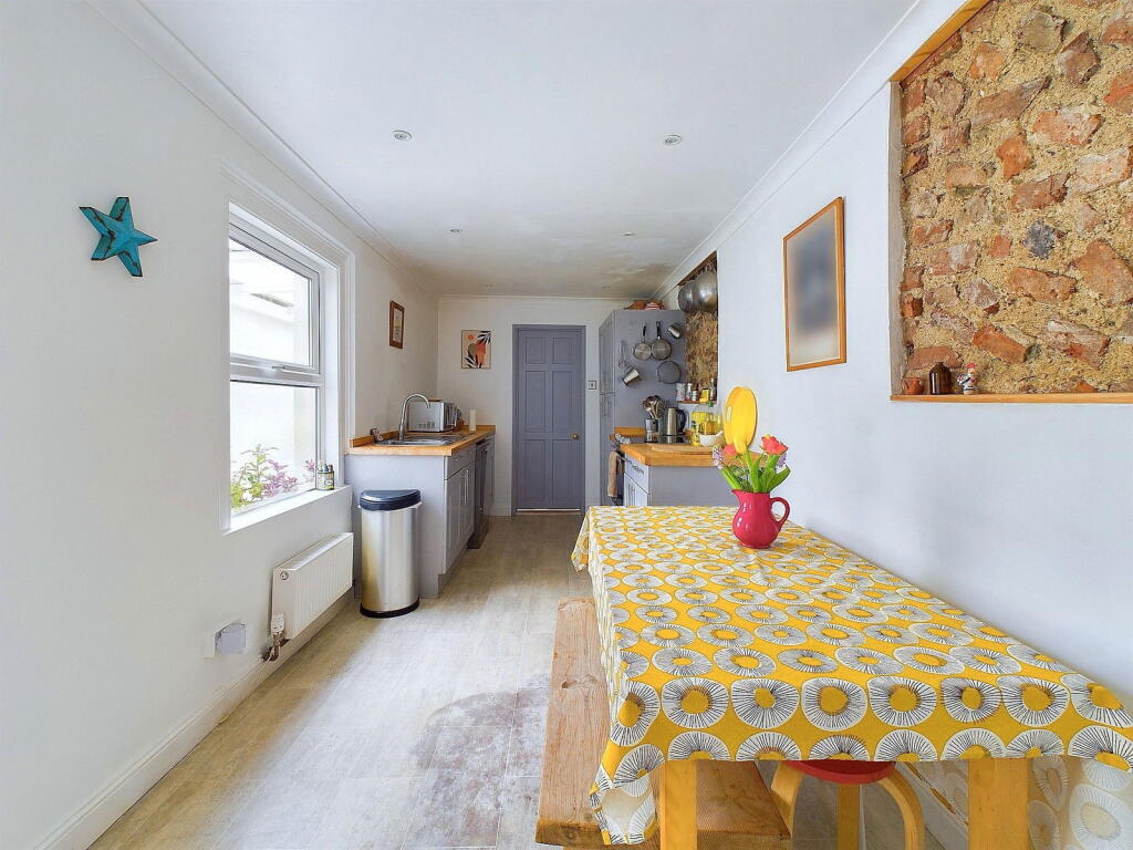 Additional image 8 of Hertford Road, Worthing BN11 1HX