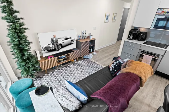 Additional image 6 of 17 Dundonald St Unit 1505